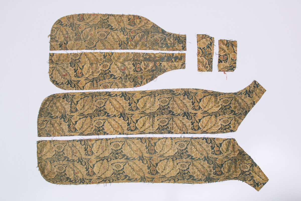 Fragment tkaniny tureckiej - bok ornatu